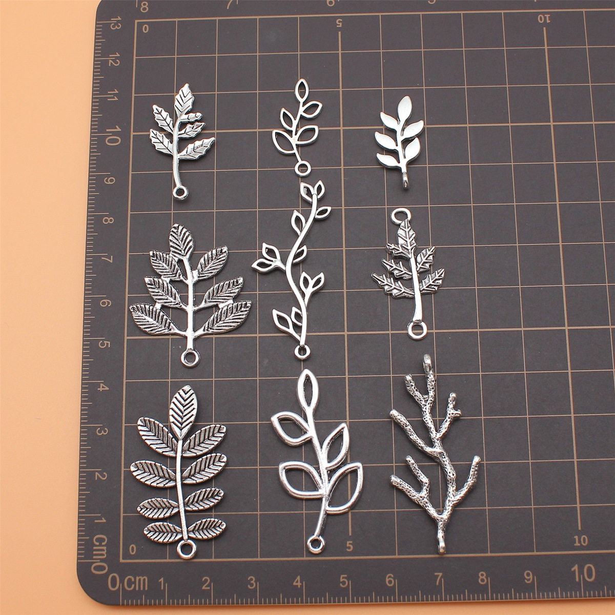 9pcs Antique Silver Color Bran - Vintage Fashion Collection recension och pris